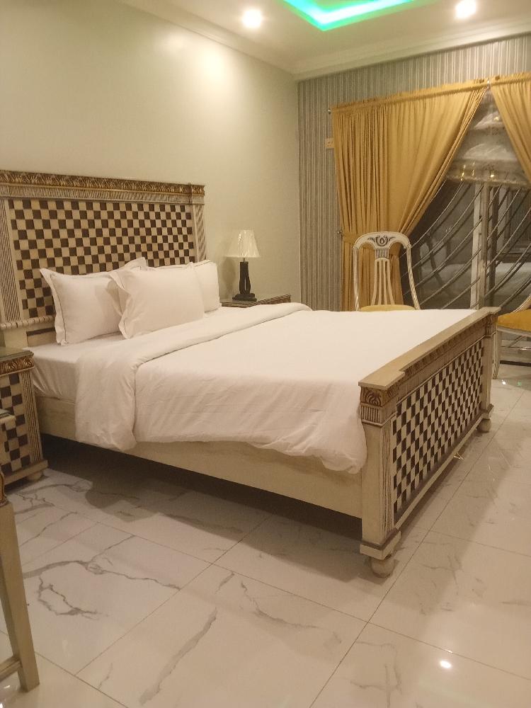 deluxe room including breakfast 14000 - Image 6