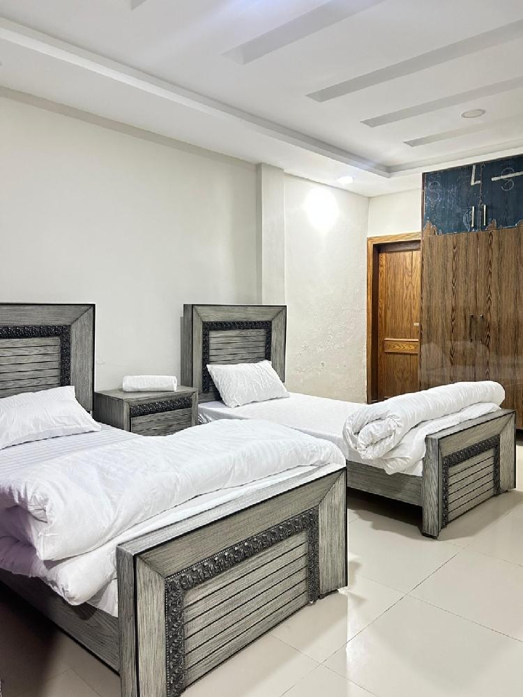 Pine view cottage ahead of ayubia road near kuza gali - Image 2