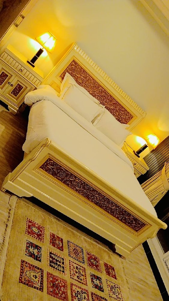 Main villa image